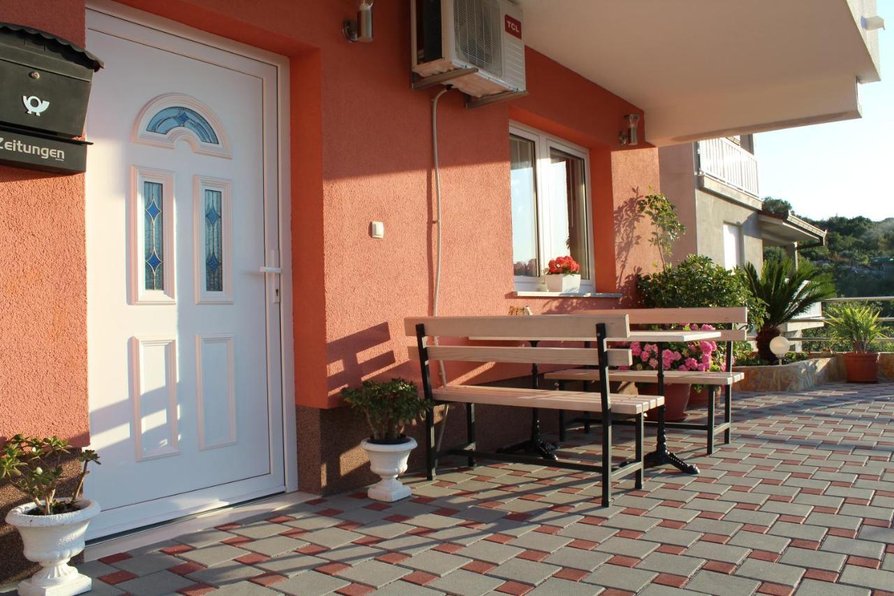 Apartments Grmaca Trogir Exterior foto