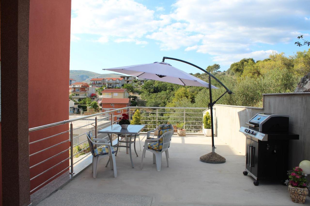 Apartments Grmaca Trogir Exterior foto